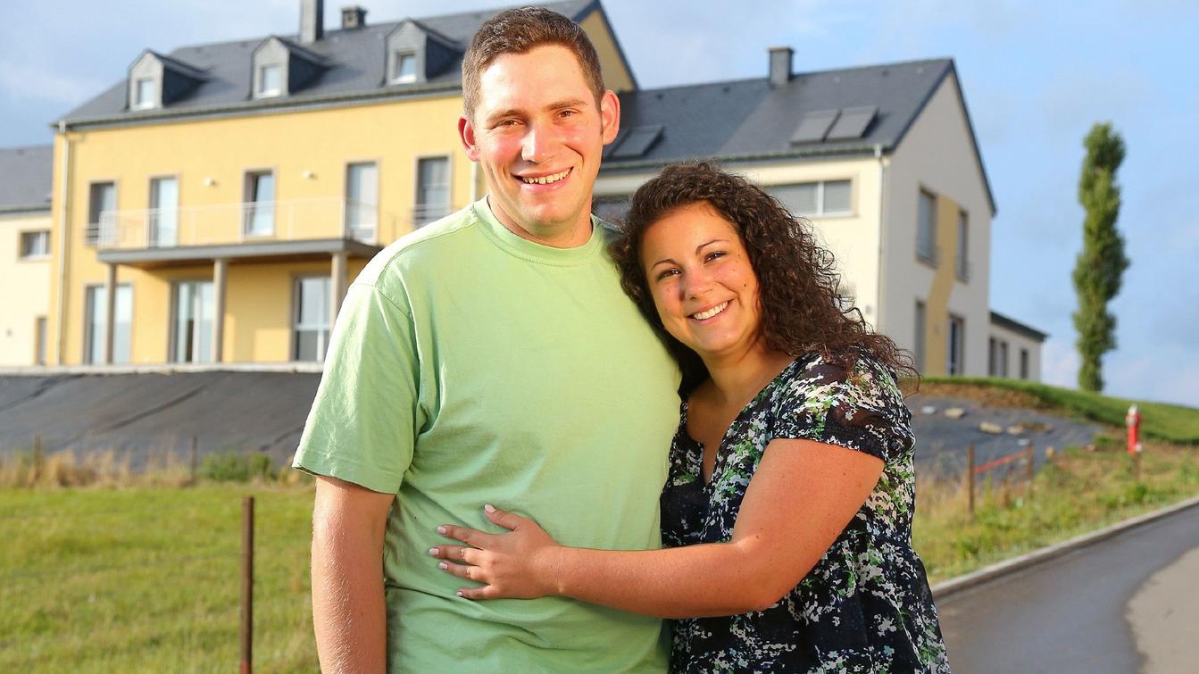 Bauer Sucht Frau Das Traumpaar Guy Und Victoria Freut Sich Uber Baby Charlotte