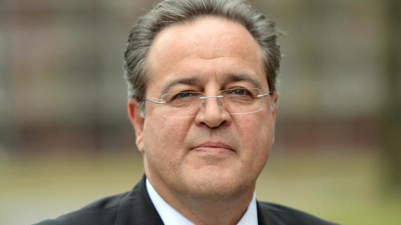 Dr. Dieter Romann