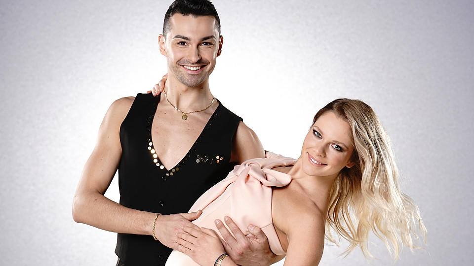 Cheyenne Pahde tanzt als Kandidatin bei "Let's Dance" 2017 und tanzt mit Profitänzer Andrzej Cibis.