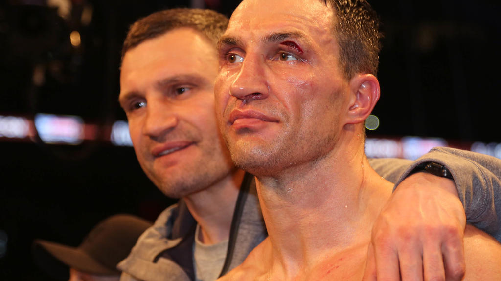 Vitali Klitschko wird seinem Bruder Wladimir bei den Gedanken, ob er in den Ring zurückzukehrt oder nicht zur Seite stehen.