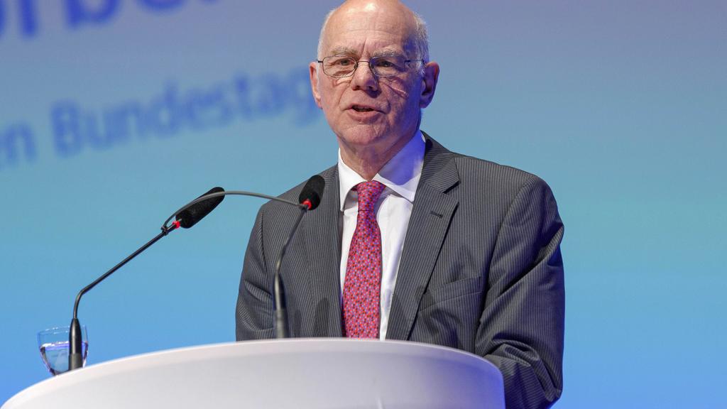 Norbert Lammert bei der Premiere der Vortragsreihe Adenauer Lectures in der Aula der Universität zu Köln. Köln, 09.05.2017 Foto:xC.xHardtx/xFuturexImageNorbert Lammert at the Premiere the Lecture series Adenauer Lectures in the Aula the University to