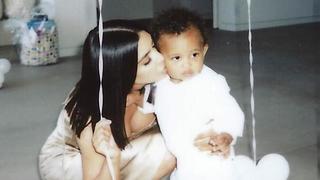 Kim Kardashian West mit ihrem Söhnchen Saint
