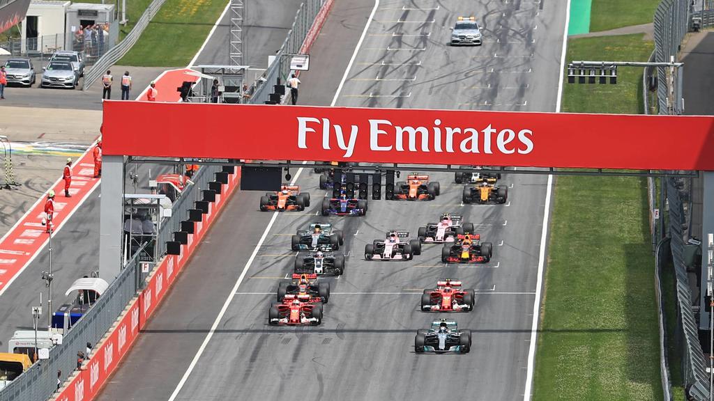 July 9th 2017, Red Bull Ring, Spielberg, Austria; Formula One Grand Prix, Race Start; Valtteri Bottas - Mercedes AMG Petronas F1 W08 EQ Energy leads the race start from his pole position with Vettel next to him in 2nd xOctanex PUBLICATIONxINxGERxSUIx
