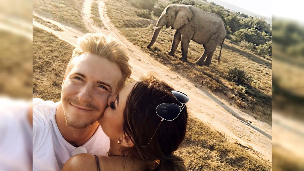 Zum Knutschen schön: Jessica und David genießen ihre Zweisamkeit in Südafrika beim Dreamdate