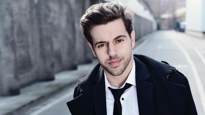 AWZ: Nassim J. Avat als Thilo Spiegelmann