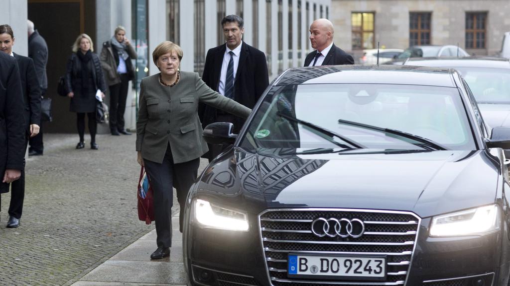 Deutschland, Berlin, Bundestag, Sondierungsgespräche zur Regierungsbildung nach der Bundestagswahl 2017 zwischen CDU/CSU, FDP und B90/Grüne, Bundeskanzlerin Angela Merkel CDU, 10.11.2017 *** Germany Berlin Bundestag Exploratory talks to Government af