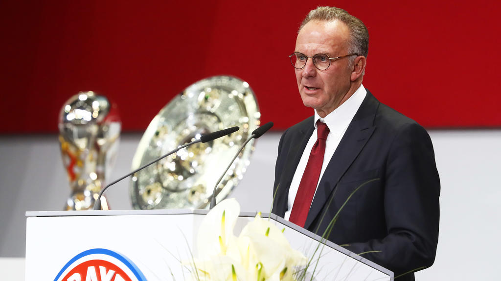 MUNICH, GERMANY - NOVEMBER 24: Karl-Heinz Rummenigge, CEO of FC Bayern Munich during the FC Bayern Muenchen Annual General Assembly at Audi-Dome on November 24, 2017 in Munich, Germany. (Photo by Alexander Hassenstein/Bongarts/Getty Images)