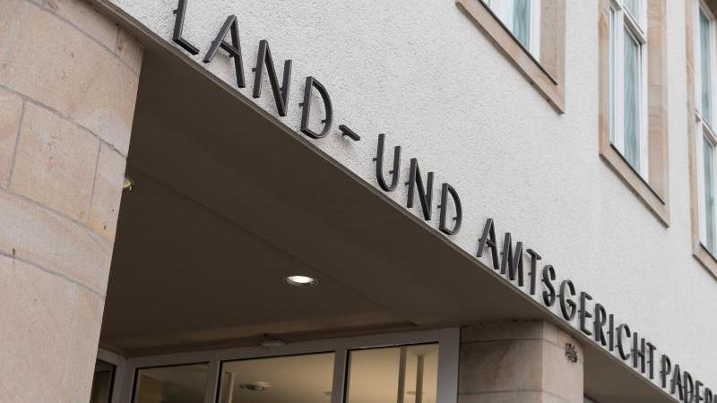 Vor dem Landgericht Paderborn wurde ein 47-Jähriger wegen sexuellen Missbrauchs Minderjähriger zu einer Gefängnisstrafe verurteilt