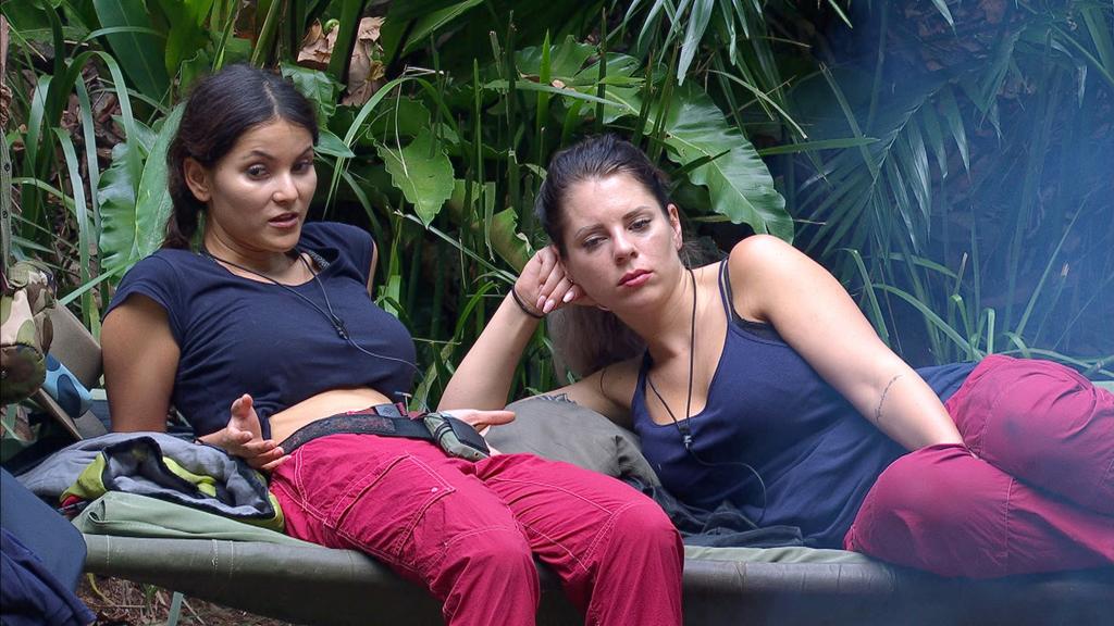 Kattia und Jenny philosophieren über erste Dates.