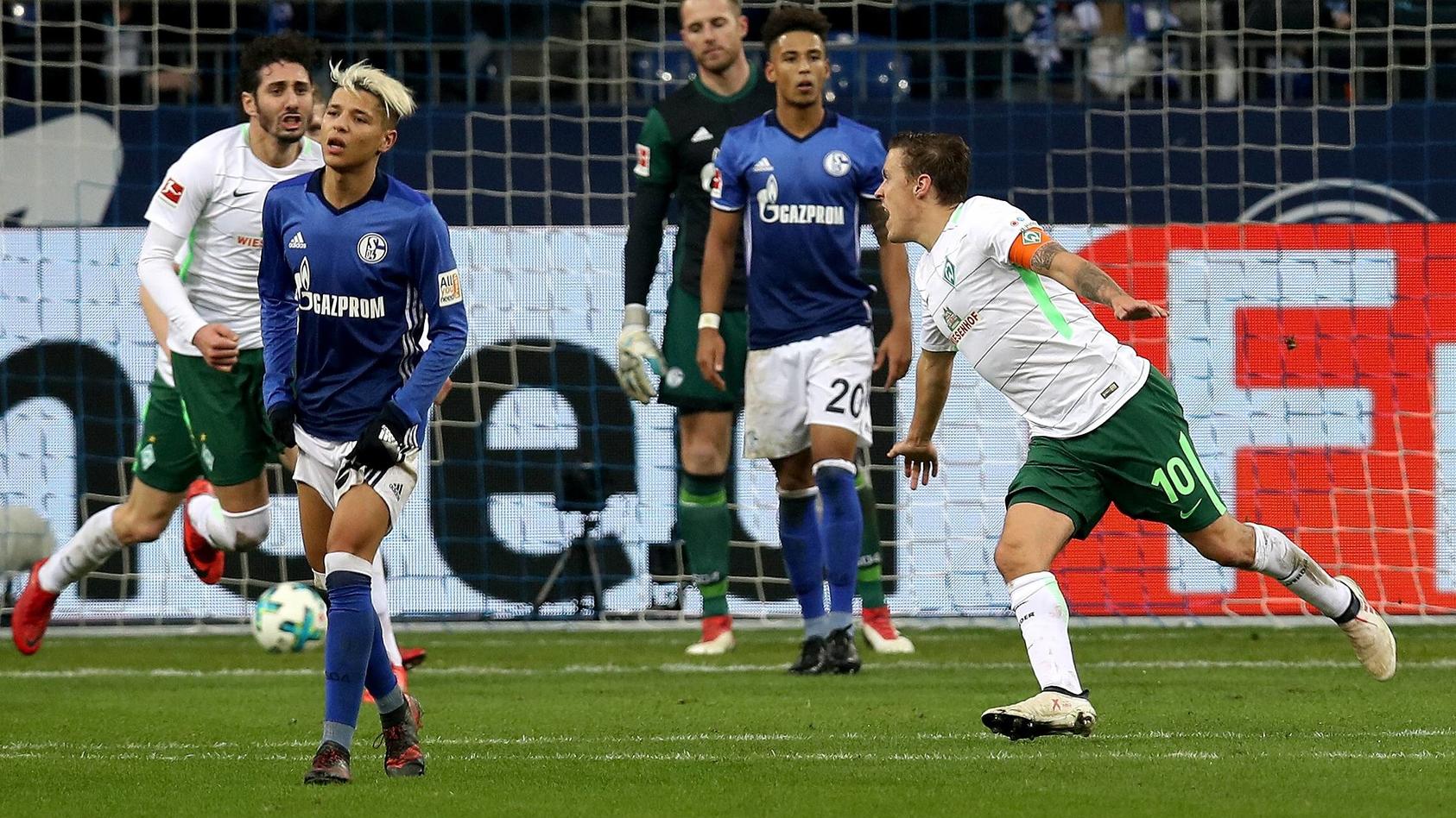 Werder Bremen gewinnt in letzter Sekunde beim FC Schalke 04