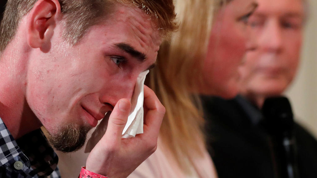 Überlebende und Opfer-Angehörige des Schulmassakers von Parkland bei einem Termin imWeißen Haus