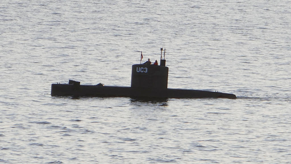 Kim Wall und Peter Madsen an Bord des U-Boots