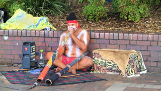 Ein Aborigine in Sydney, Australien.