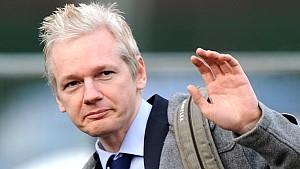 Auftritt vor Gericht: Wikileaks-Gründer Julian Assange hat Angst vor einer illegalen Verschleppung