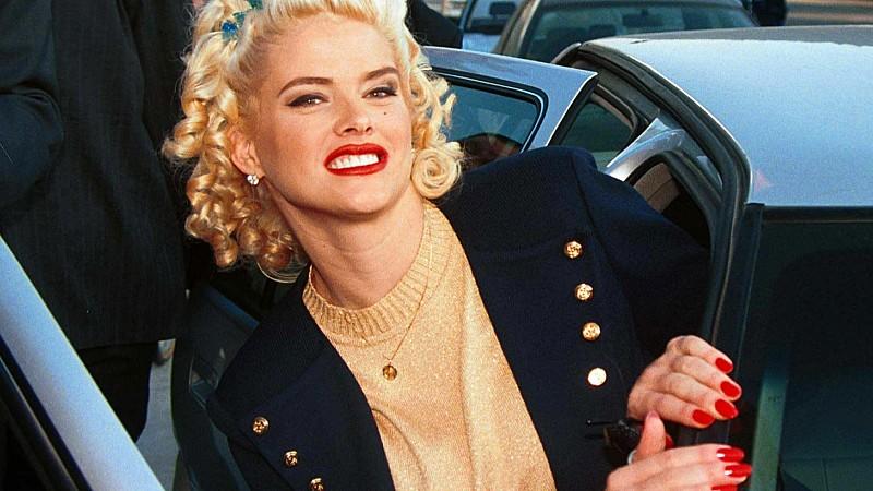 Model Anna Nicole Smith starb 2007 an einem Medikamenten-Mix 