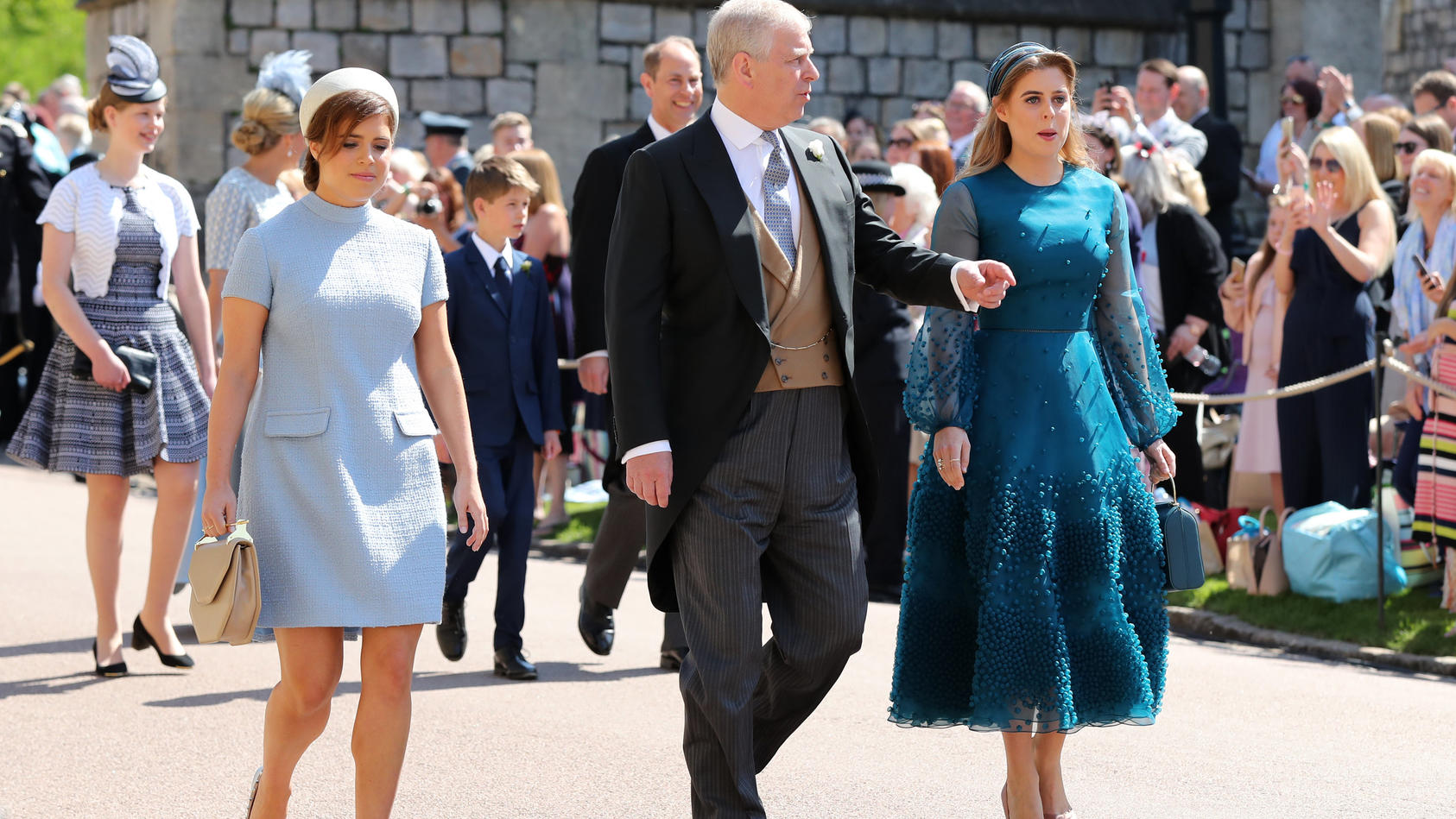 Skandal um Prinz Andrew - Seine Töchter trifft's gleich doppelt