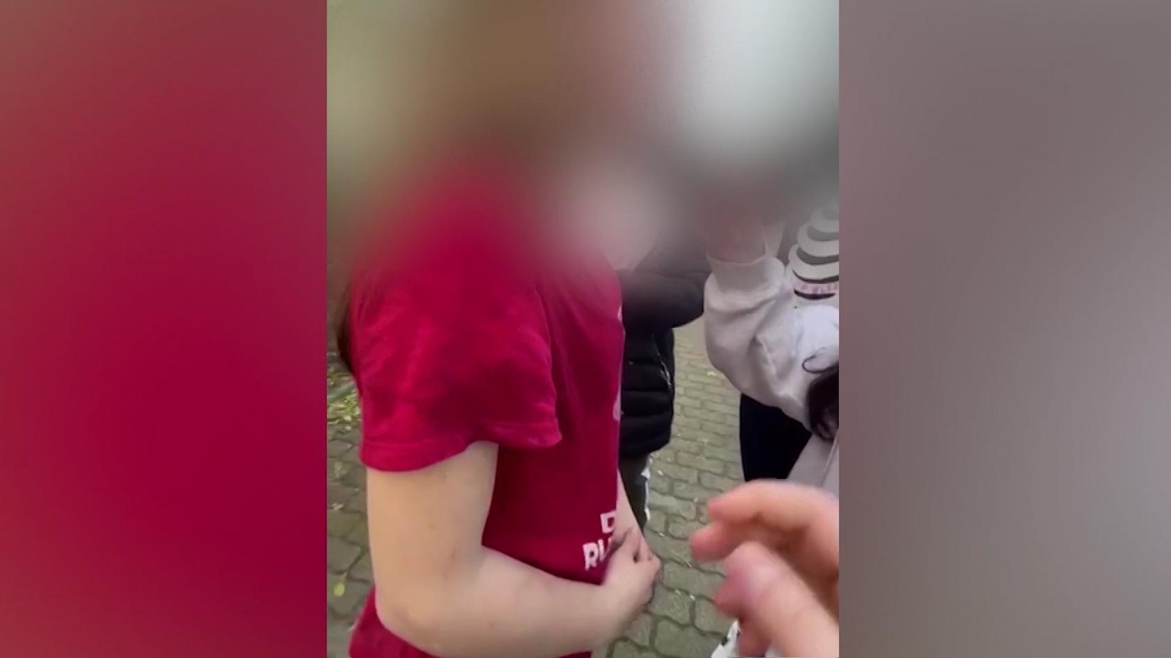 madchen-13-in-heide-stundenlang-gefoltert-mutter-des-opfers-als-ich-das-video-sah-bin-ich-zusammengebrochen