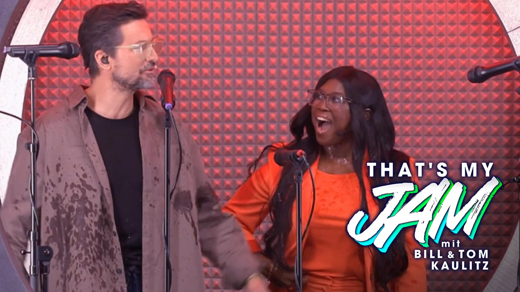 undefined-folge-6-nass-gemacht-motsi-mabuse-und-tom-beck