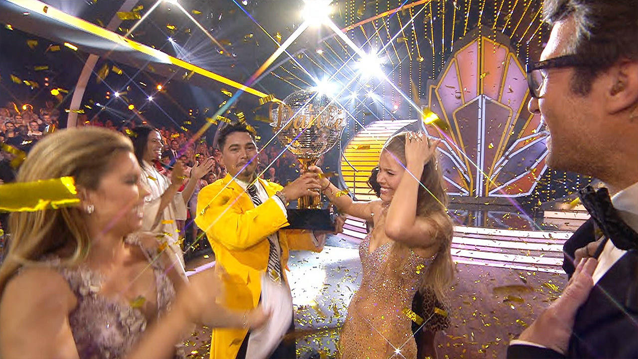 Victoria Swarovski holt sich den Titel "Dancing Star" 2016 Let's Dance 2016: Finale