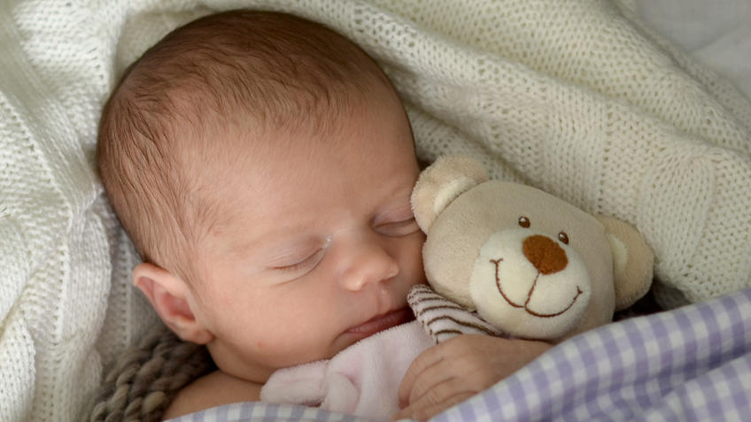 5 Tipps, das Baby sanft an die Winterzeit zu gewöhnen Für einen guten Schlafrhythmus