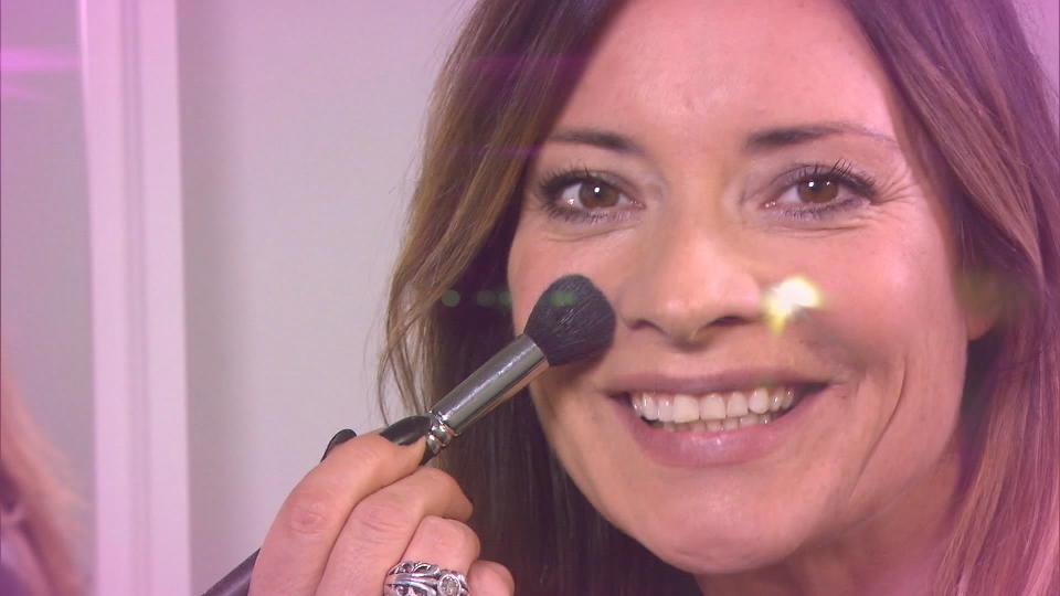 Der Lidschatten hält nicht? Babypuder hilft! Babypuder als Primer-Ersatz