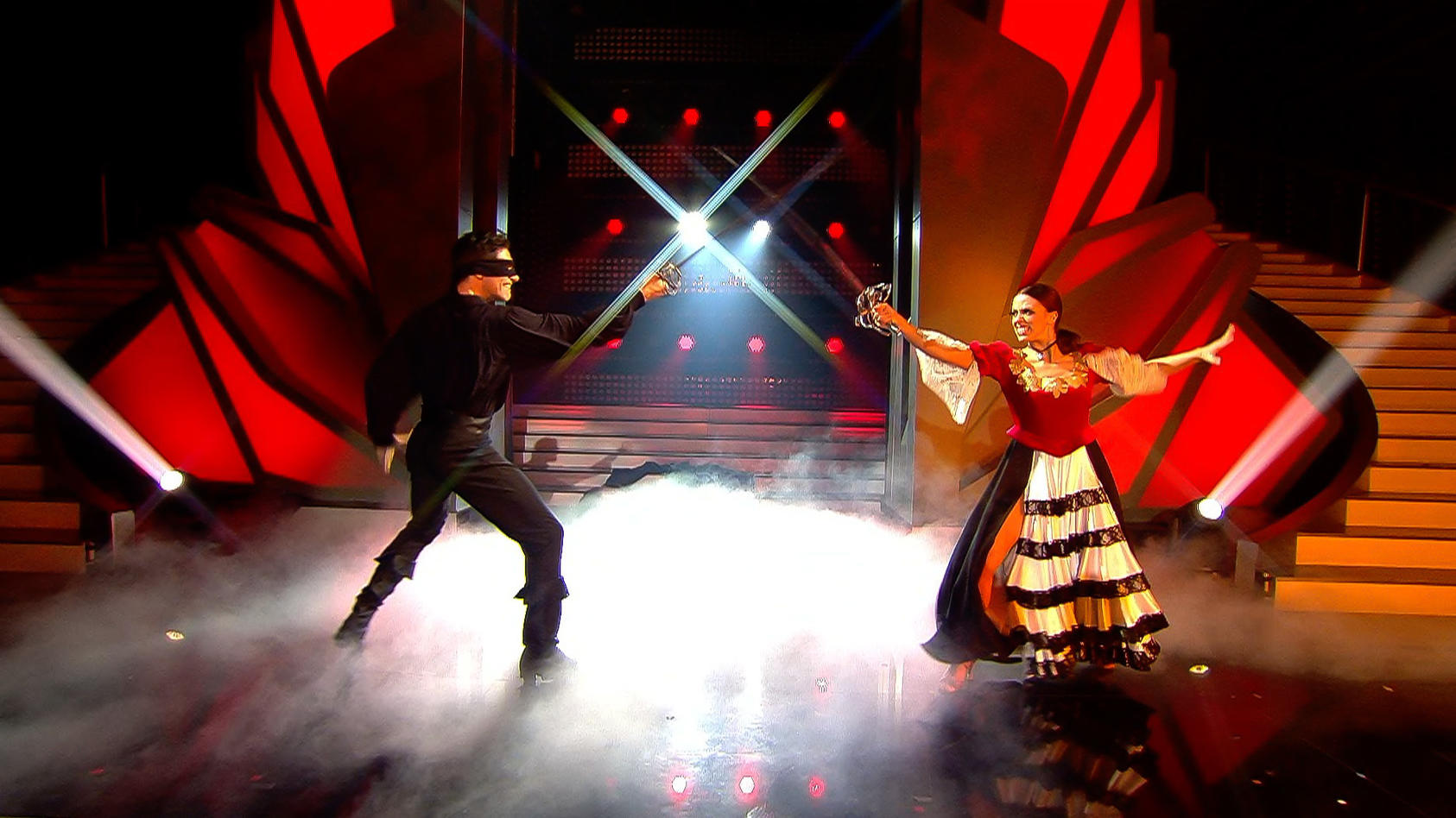 Vanessa Mai zeigt einen kraftvollen "Zorro"-Freestyle Let's Dance 2017: Finale