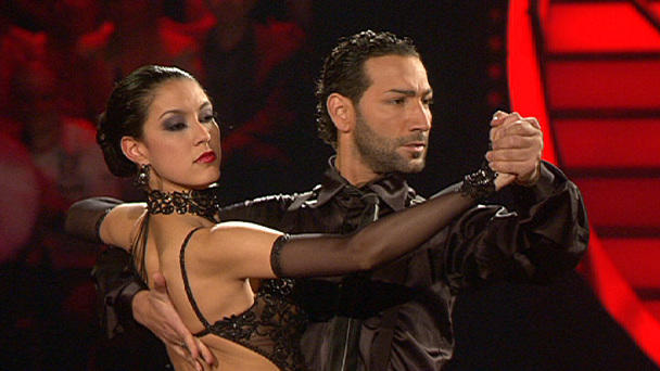 Rebecca und Massimo mit einem Tango Let's Dance 2012 Halbfinale