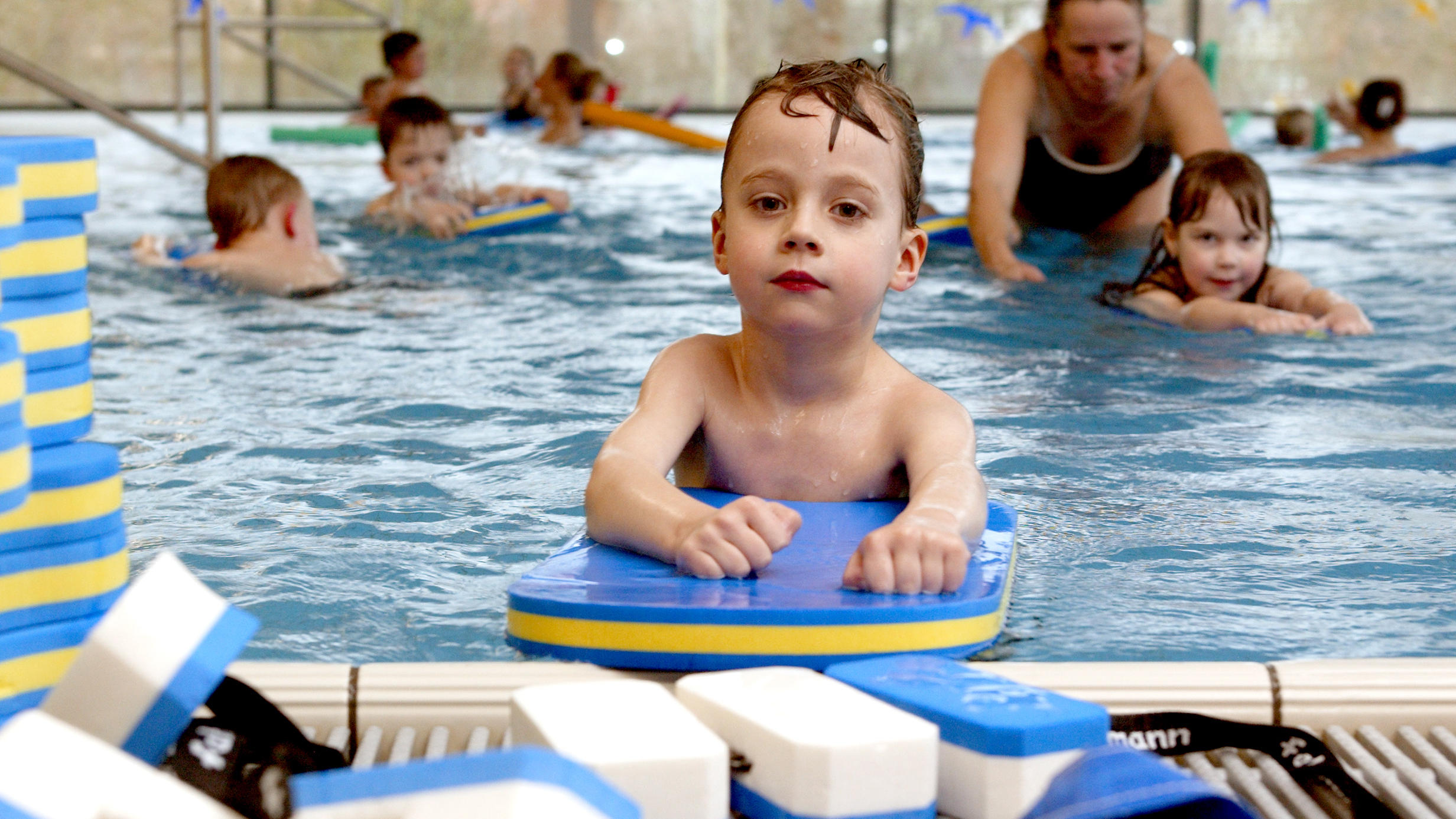 Test: Schwimmkurse für Kinder Der billigste ist der beste!