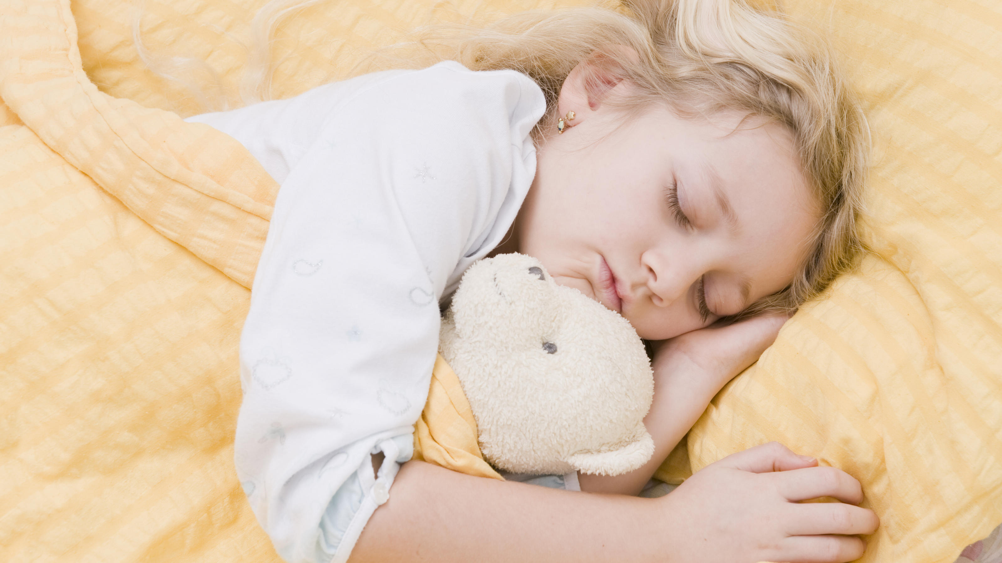 Früh ins Bett - Übergewicht vermeiden Kinder sollen zeitig schlafen