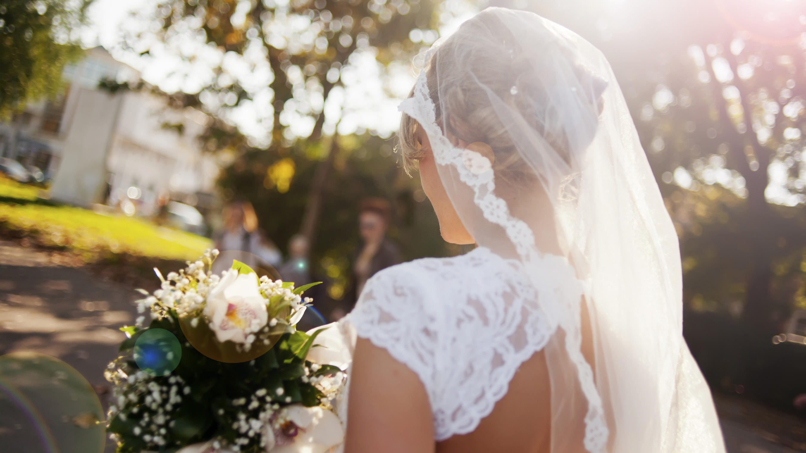 Darum ist eine Hochzeitsrücktrittsversicherung nützlich Bei Krankheit und Co. 