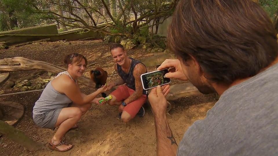 Jörg und Vanessa besuchen einen Zoo auf Menorca Ein Highlight der Flitterwochen