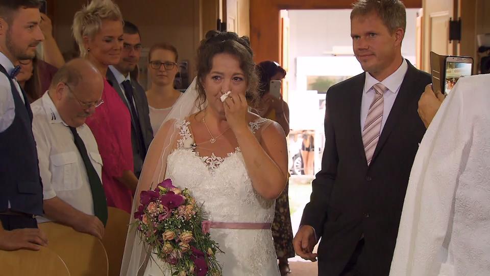 Beim Ja-Wort fließen Tränen Benny und Nadine heiraten