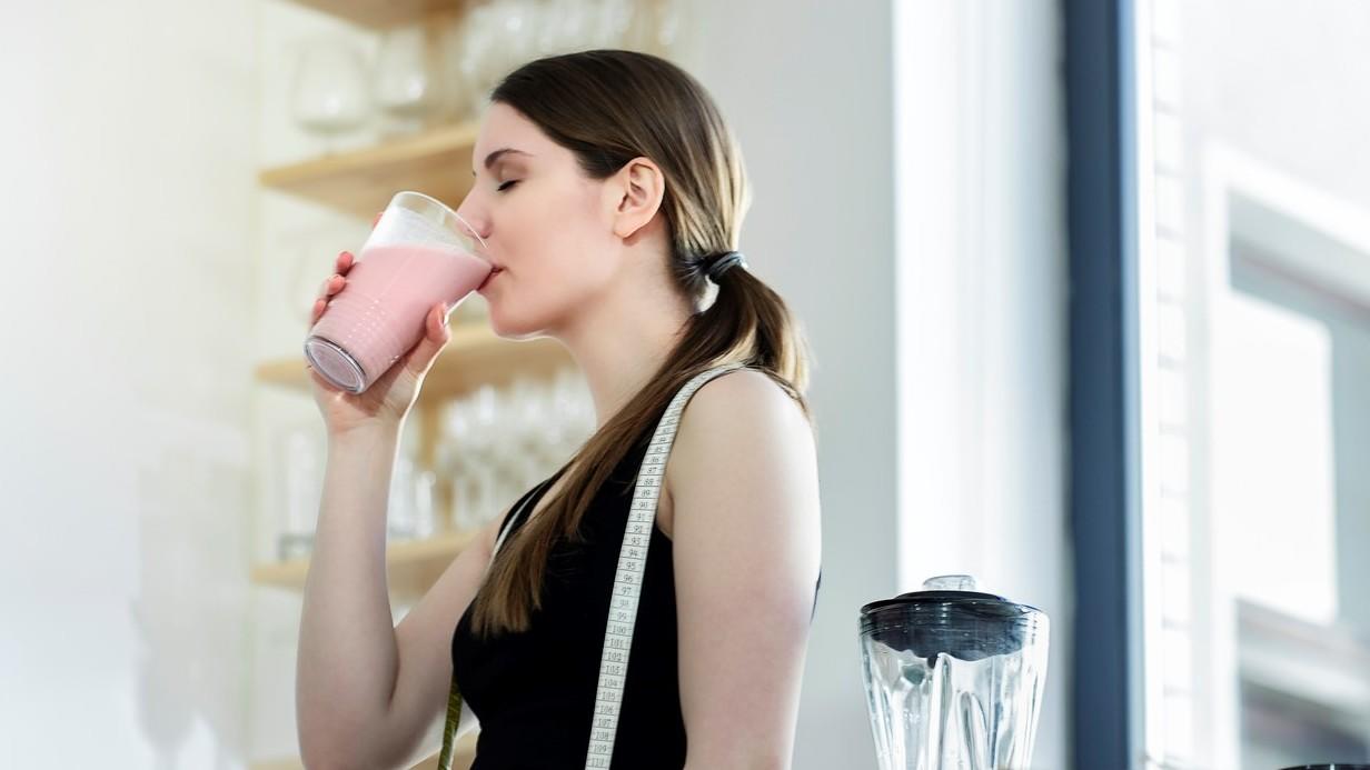 Mahlzeiten durch Shakes ersetzen - ist das gesund? Proteinshakes als Diät-Helfer