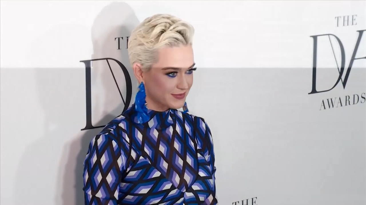 Emotionale Botschaft Katy Perry bekommt Award