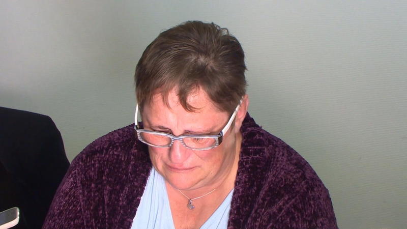Mutter Verführt 18 Jährigen Mutter Verführt 18 Jährigen