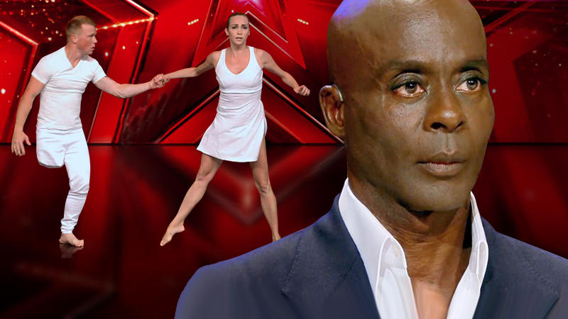 Einbeiniger Tänzer rührt Bruce Darnell zu Tränen Emotionaler Supertalent-Start
