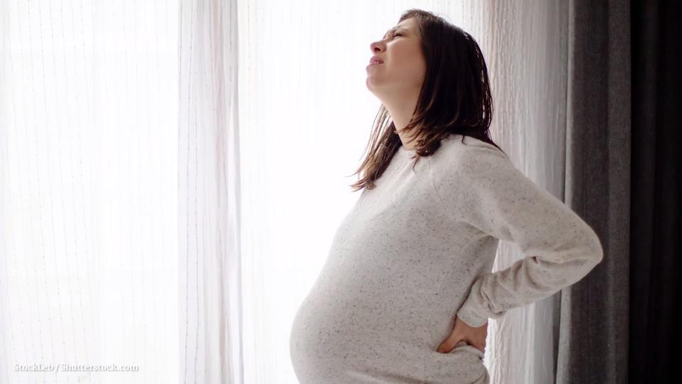 Wie Sie erkennen, ob Wehen schon auf die Geburt hindeuten Wehen: Wann muss ich ins Krankenhaus?
