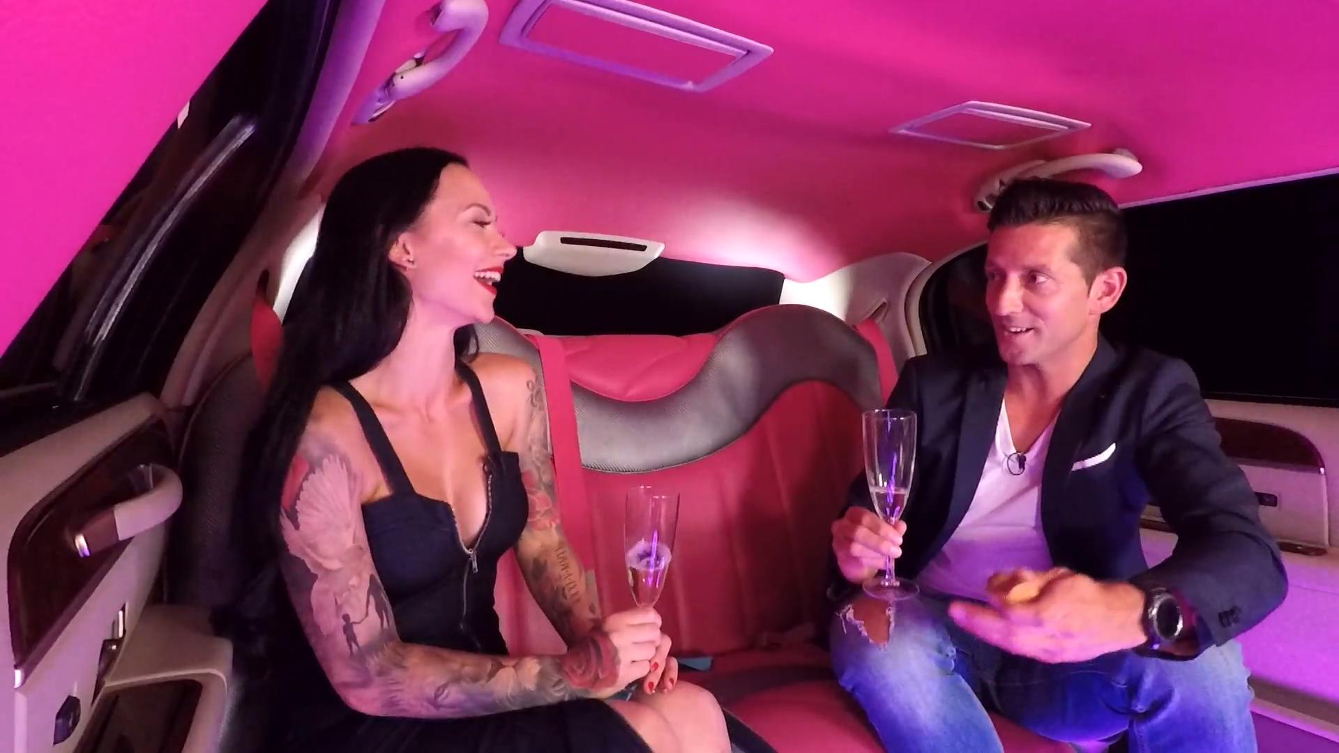 Das Limo-Date mit Manni scheint ein voller Erfolg Nadine: "Ich war geflasht!"