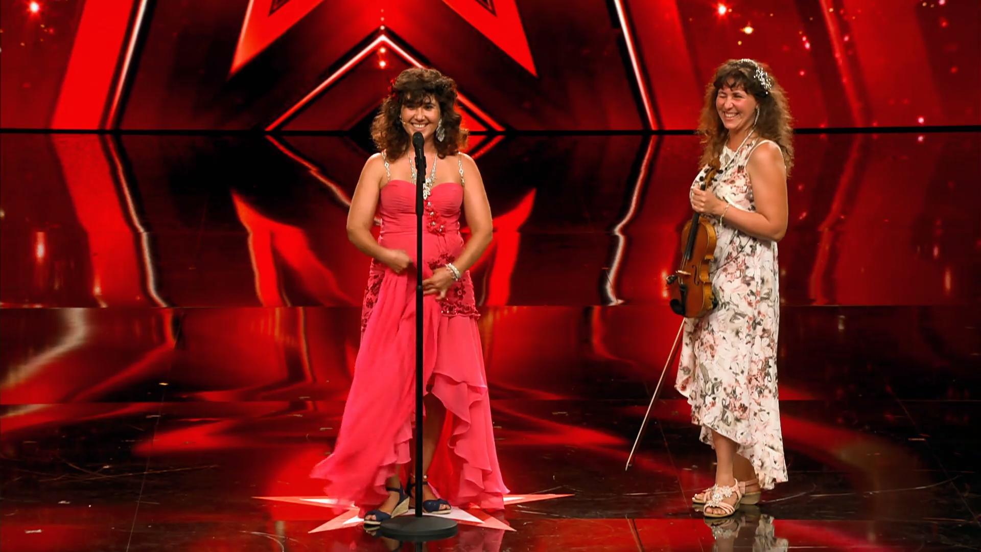 Verrückte Schwestern, theatralischer Tanz! Vlada-Viola Rosa steht auf Klassik