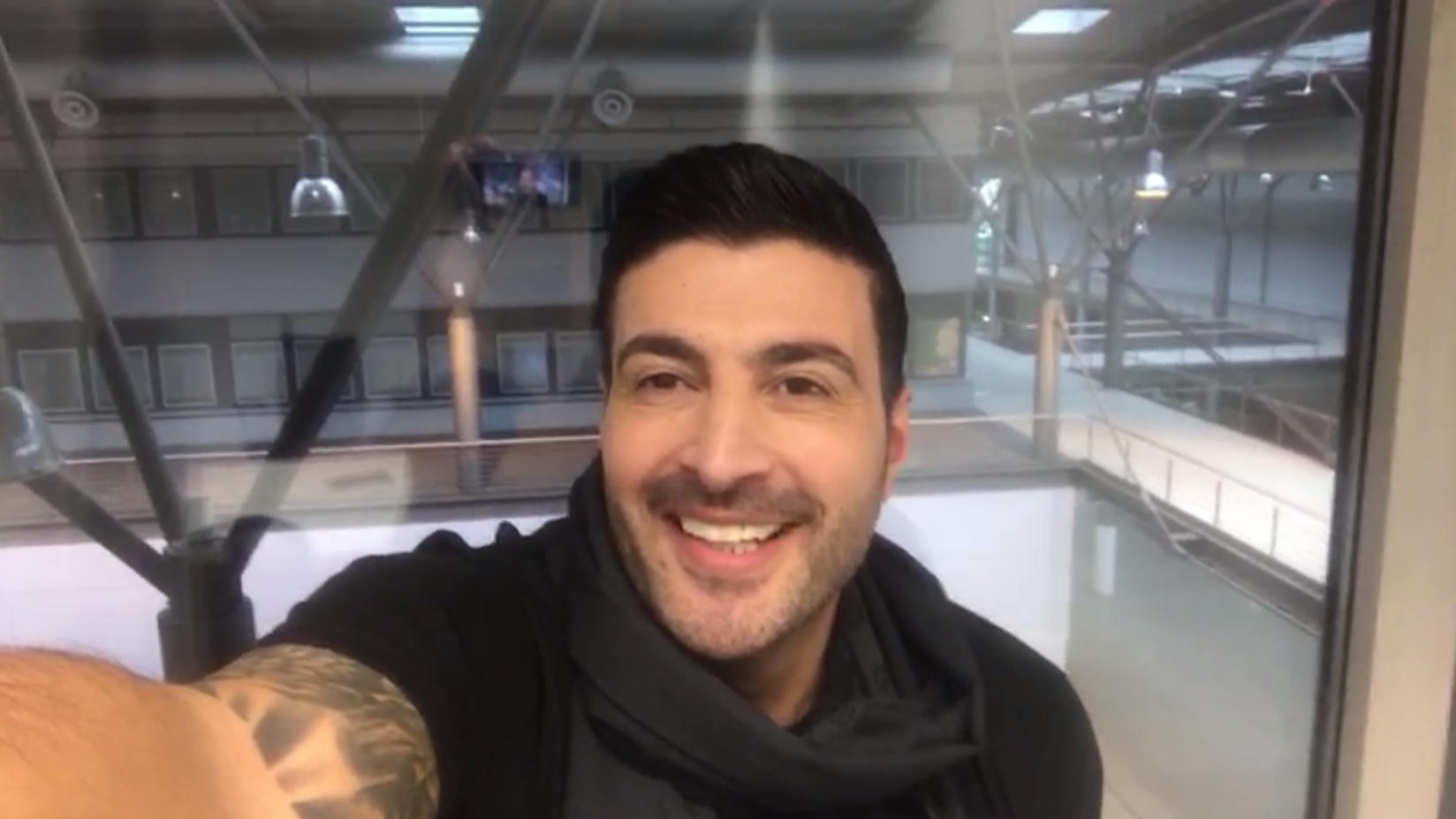 Sükrü will zeigen, was er drauf hat! Hat er Tanztalent?