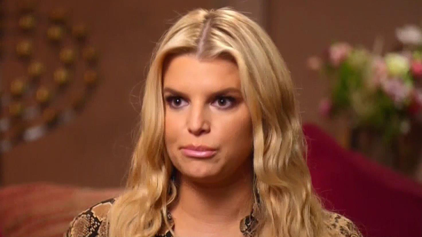 Jessica Simpson spricht über ihre Alkoholprobleme Rückblick auf schwere Zeit