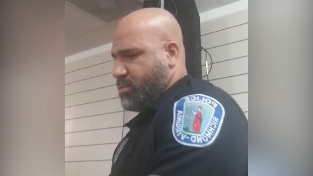 Polizist geht mit seiner Stimme viral 