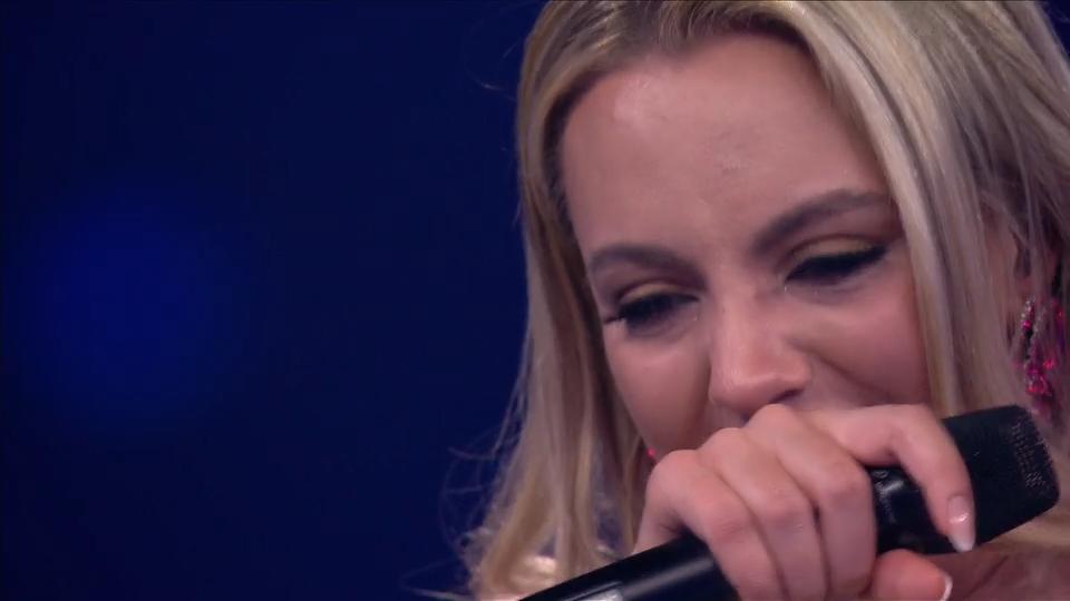 Nach Paulina Wagners Auftritt fließen die Tränen 2 Bonus-CDs für Paulinas "Leiser"-Perfomnance