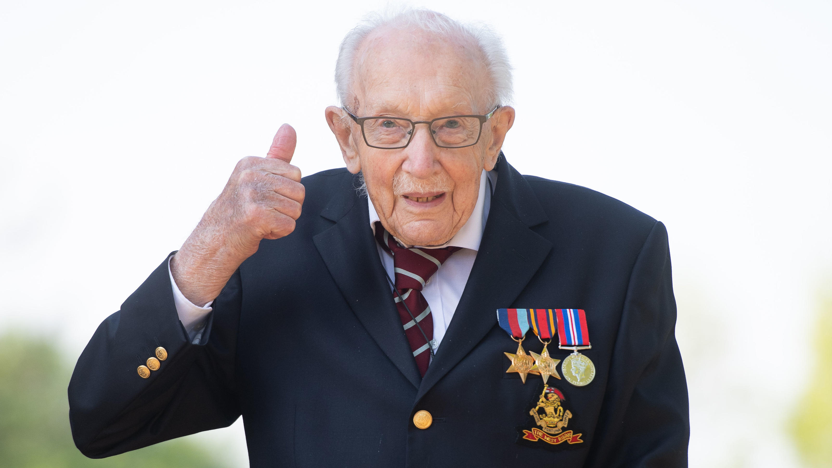 Britischer Kriegsveteran soll Ritterwürde bekommen Tom Moore ist ein Corona-Held