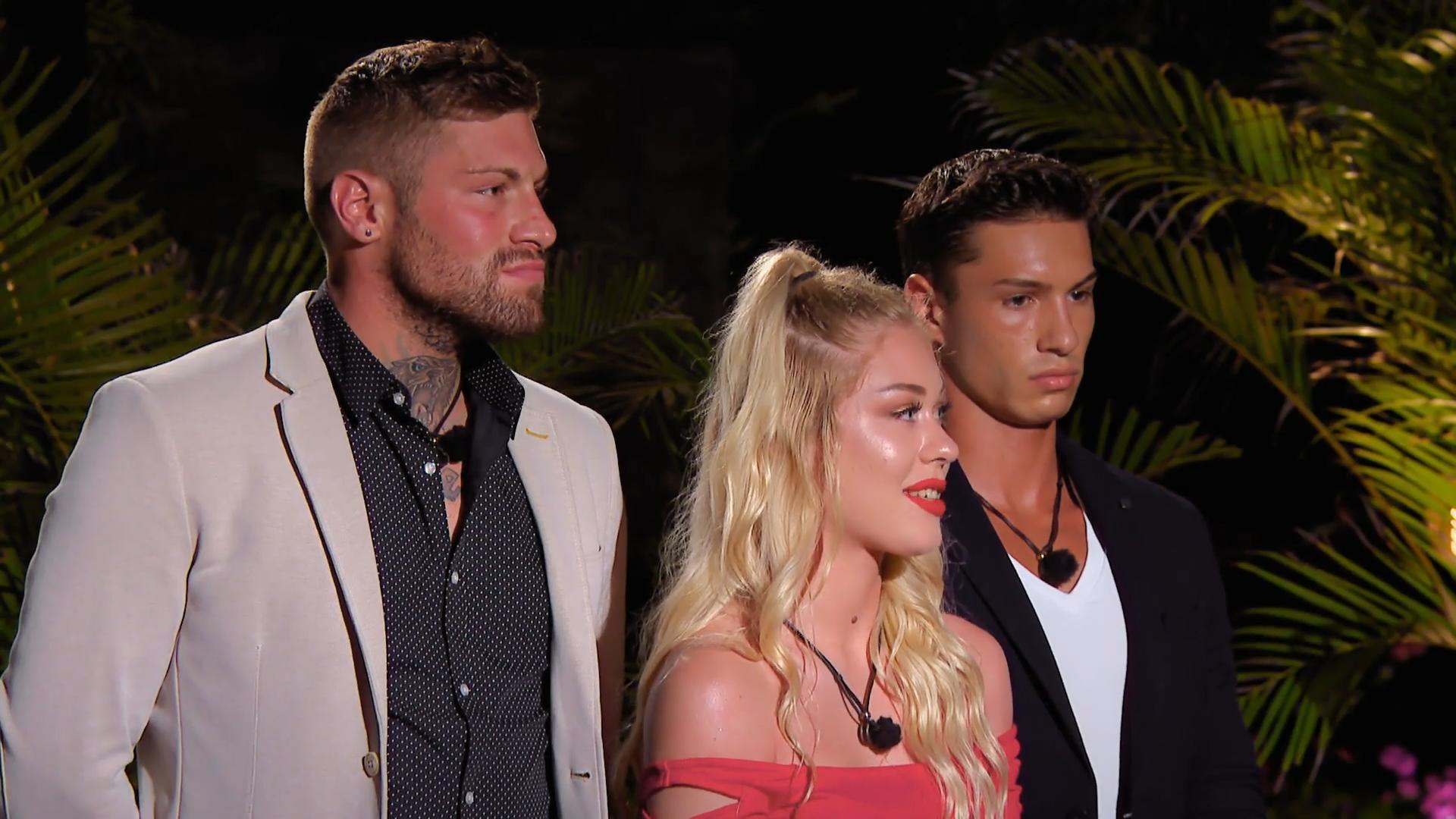 Tobi oder Andi? Küken Luisa schmeißt den 1. Mann raus Paradise Hotel 2020