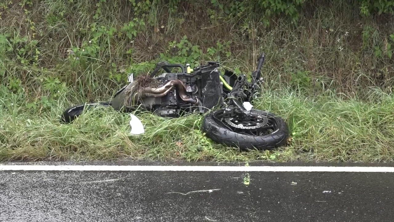 Tödlicher Unfall bei Motorradprüfung Fahrschüler (24) stirbt am Unfallort