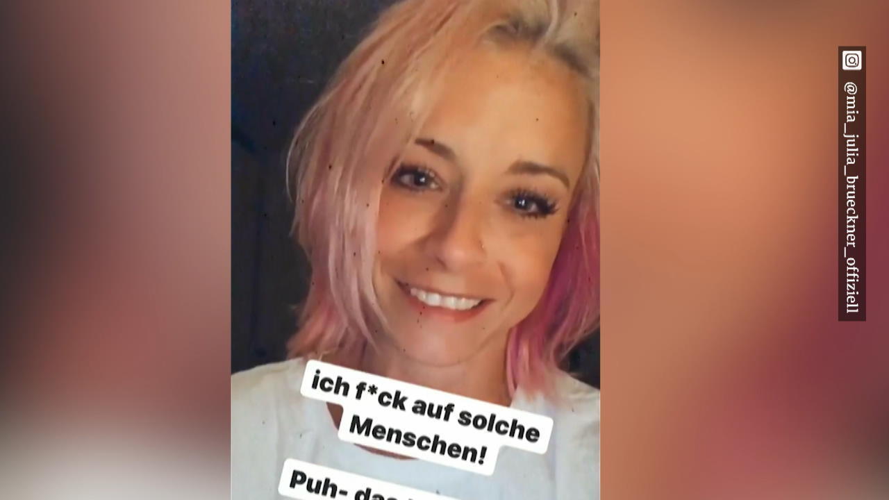 Sängerin Mia Julia rastet aus Nutzer machte Kommentare über ihr Alter