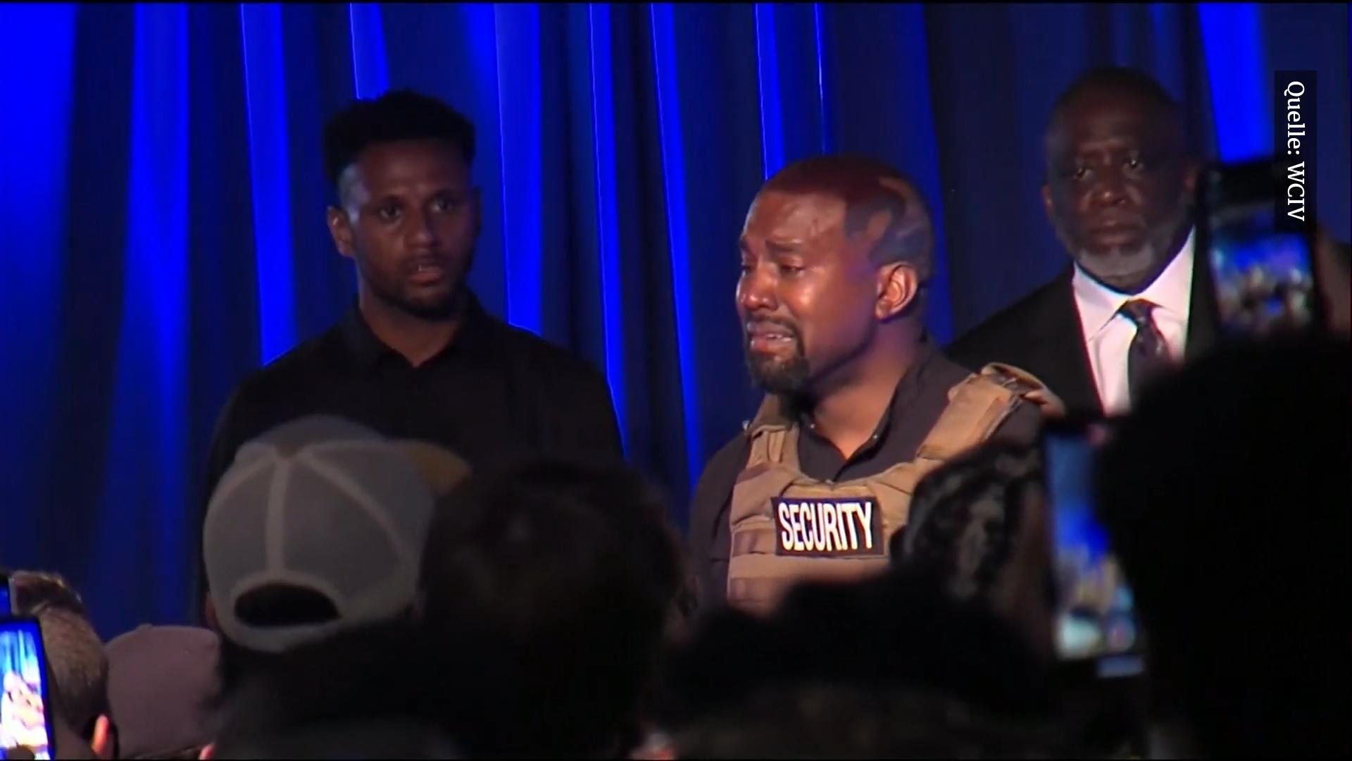 Kanye West legt bizarren Wahlkampfauftritt hin US-Rapper bricht in Tränen aus