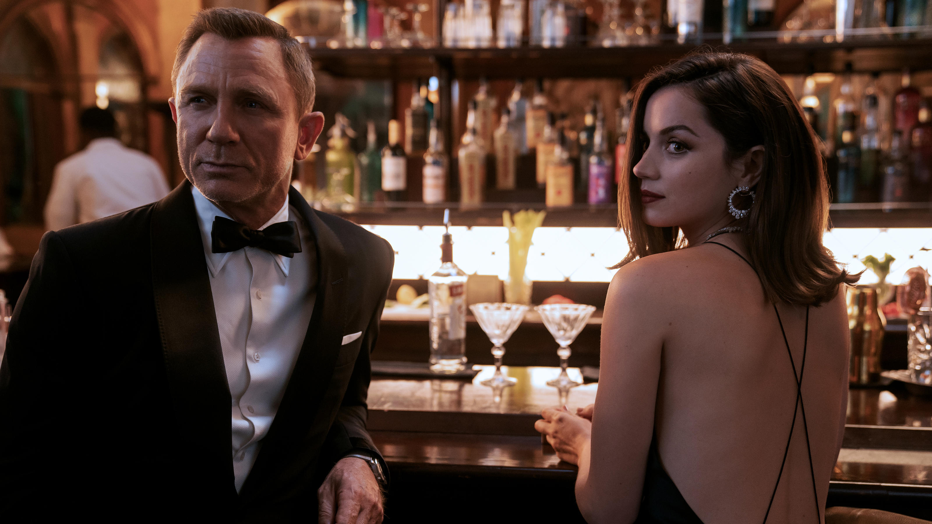 Großer Auftritt der Bond Women im neuen 007-Trailer Spektakulär: neuer "Keine Zeit zu sterben"-Trailer