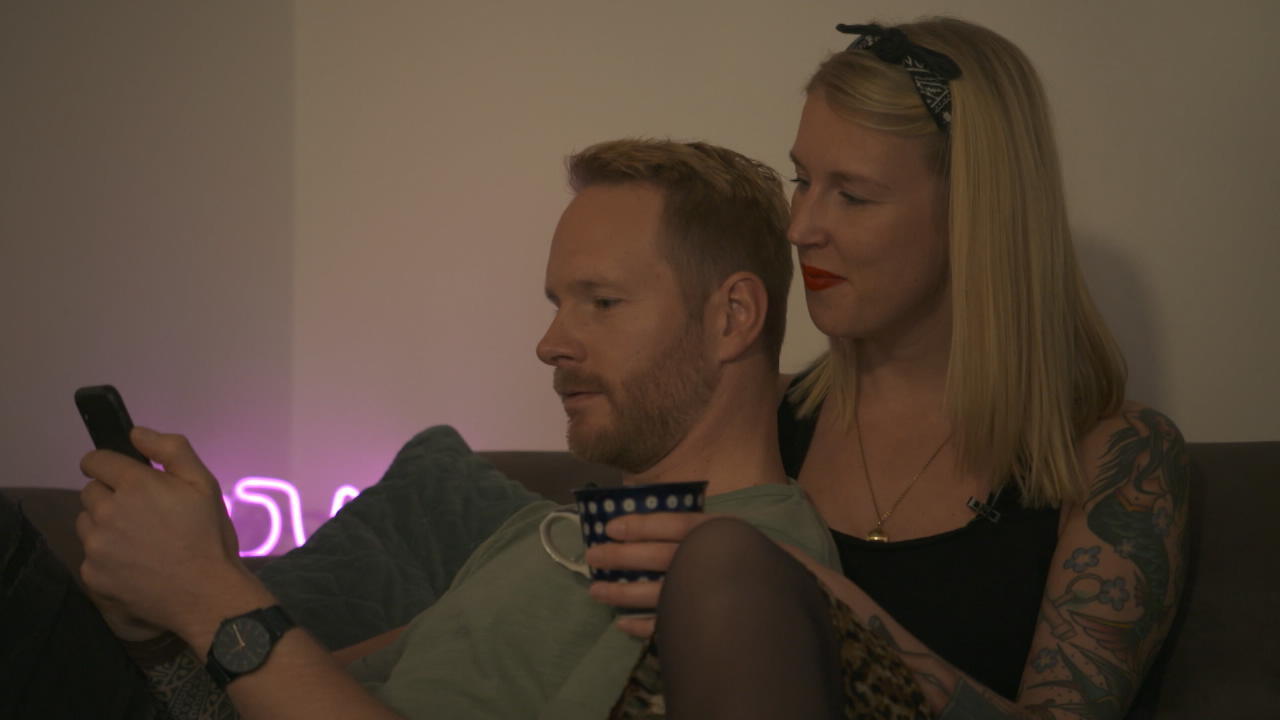 Sex mit anderen trotz Beziehung Nick und Sarah leben polyamor